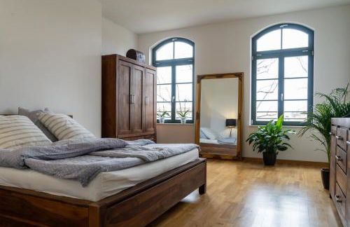 König Albert Residenz nahe BMW , Porsche , DHL und Messe - Foto 44