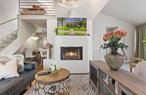 Modern 2BR Dallas Loft w Private Outdoor Terrace - Foto 1