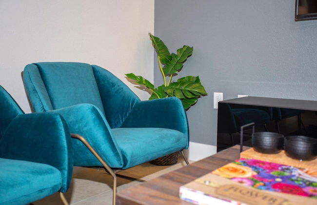 4 BR 4 BA Villa 5min Disneyworld 1804ft BBQ - Foto 34