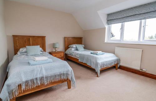 Manor Wood - Photo 37