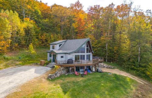 4 Mi to Stratton! Group Getaway with Deck and Views - Foto 3