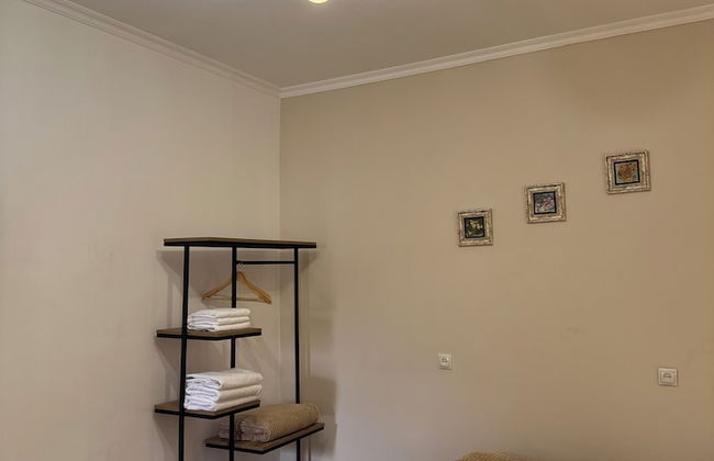 Meshia Apartment - Photo 11