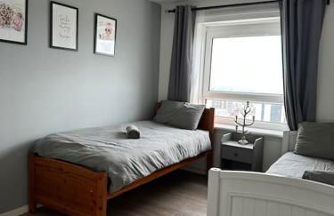 Top Floor of the building, spectacular views! - Foto 18