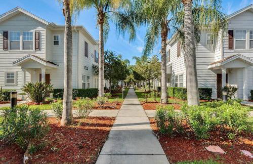 4 BD 3 BA Lucaya Village 23-101 - Foto 25