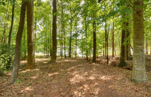 Peaceful Lake Hartwell Gem with Boat Dock - Foto 23