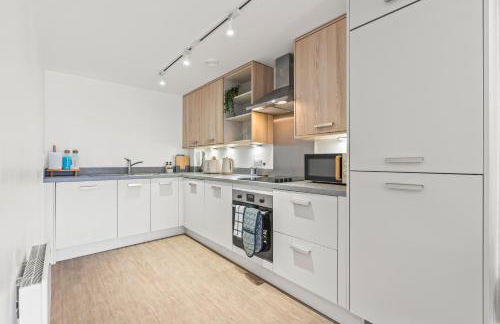 Elite & Elegant 1-Bed City Apartment, Wi-Fi & Netflix, Accommodates 6 - Foto 5