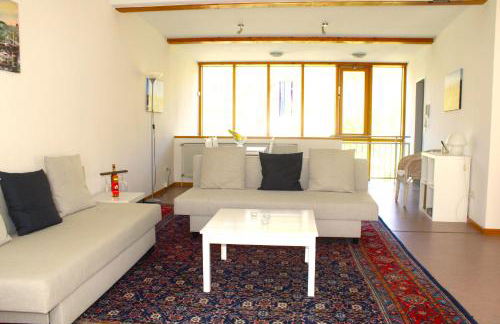 Ferienwohnung Altes Pfarrhaus mit Flair und Jufferblick - Foto 26