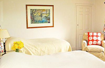 Warren Farmhouse - Photo 13