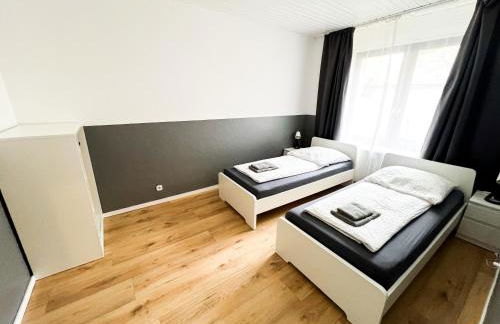 Krefeld House - 20 Min to DUS AIRPORT & MESSE - Foto 15
