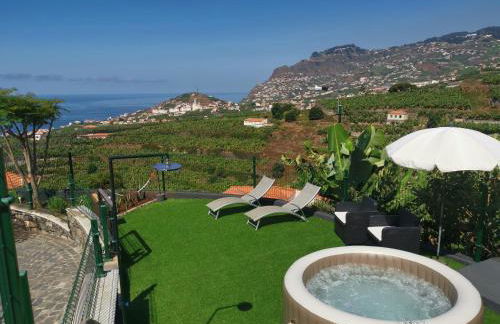 Villa Nova Madeira in Funchal Casa A and B - Foto 1