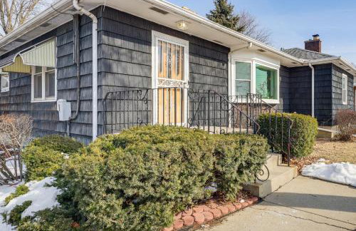 Spacious and Peaceful Suburban Home in Lansing! - Foto 38