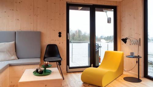 Hausboot OFF im Diamantgraben an der Elbe - Foto 3