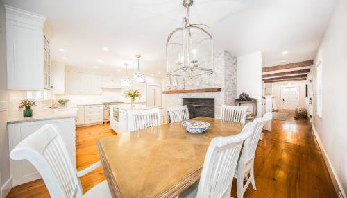 Close to Dtwn Nantucket! Group Getaway with Patio - Foto 3