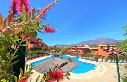 Sea View Penthouse Apartment with Hot Tub - Casa Bella Vista, Buenas Noches , Estepona - Photo 15