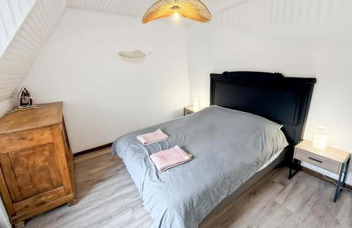 Gîte Rénové - Vue Imprenable Montagne - 2 Chambres - Photo 11