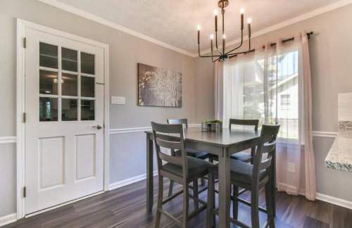 Spacious Home with 3 King Beds, Arcades and 86 inch TV - Foto 4