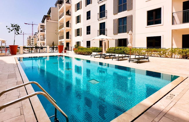 Contemporary La Mer 1BR w Beach Access - Photo 7