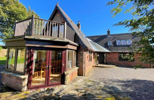 Beautiful 5BR House near Gretna Green with Garden - Pass the Keys - Photo 2