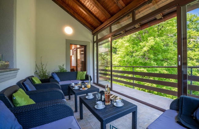 Berguitje met Binnenzwembad - Foto 33