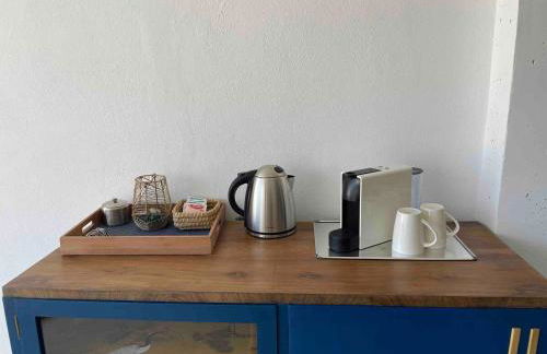 Idyllic 6 bed villa stunning sea view salt pool - Foto 65