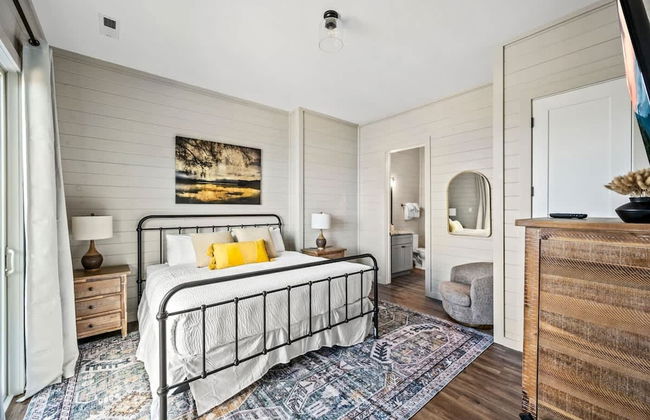 NEW Lake Cabin Sleeps 14 Indoor Pool Hot Tub - Foto 33