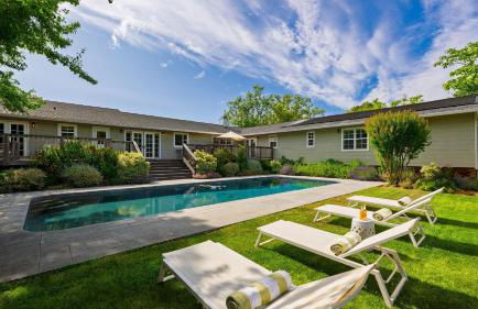 Glen Ellen Escape by AvantStay 5BR Retreat w Pool Hot Tub Hammocks Vineyard Views - Foto 47