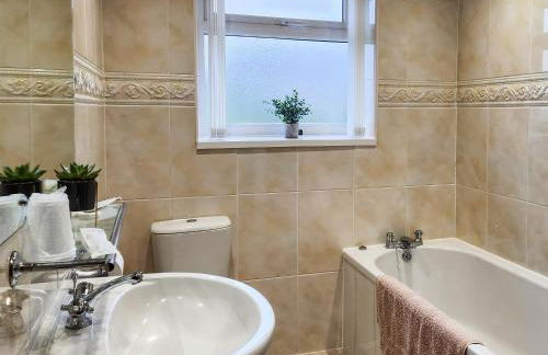 Seven Seasons - Photo 18