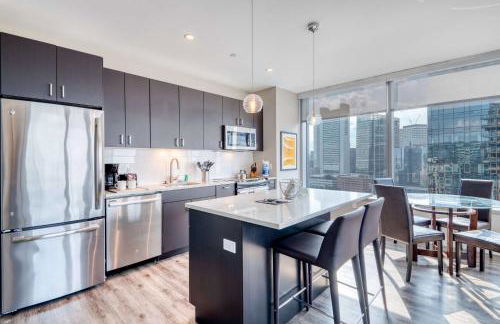 Luxury Apt with Balcony In Seaport - Foto 10