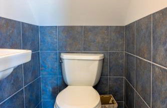 Spectacular 8 Bedroom Oceanfront Hamptons Beach House, Your Castle By The Sea ! - Foto 76