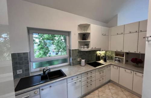 KLIMATISIERTE schöne 110 qm große moderne und helle Wohnung - Foto 30