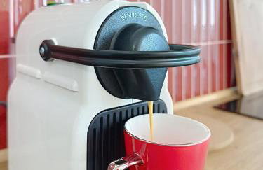 Le Baron Rouge - T4 Élégant & Spacieux - Parking Privé - 6 personnes - Climatisation - Centre ville de Saint-Etienne - Foto 14