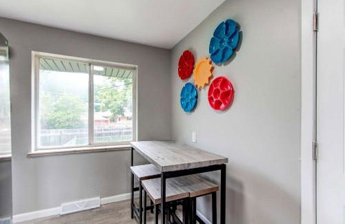 Spacious family home in Littleton with fenced yard - Foto 17