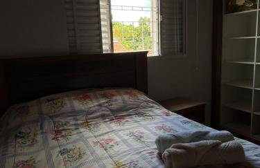 Edícula com estacionamento privativo, a uma quadra do Shopping Oriente - Casa da Sensei - Foto 5