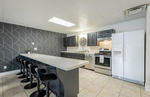 Pickleball - Pool - Hot Tub - Gym - BBQ - Foto 3