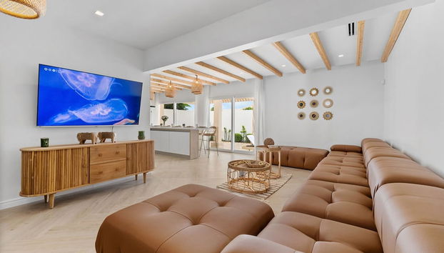 NEW 5br5 5BA Villa Private Pool Close 2 Beach - Foto 4, Habitación