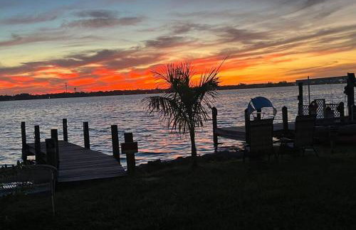 Classic Floridian Oasis w/Pool - Foto 35