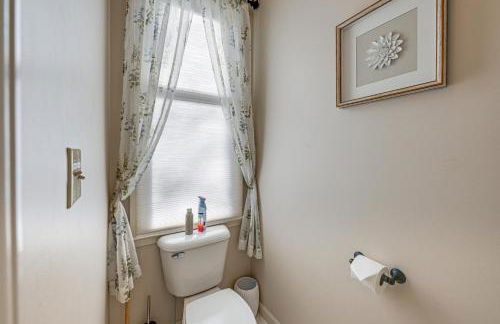 Less Than 1 Mi to Marina Ford Mountain Retreat with Deck - Foto 14