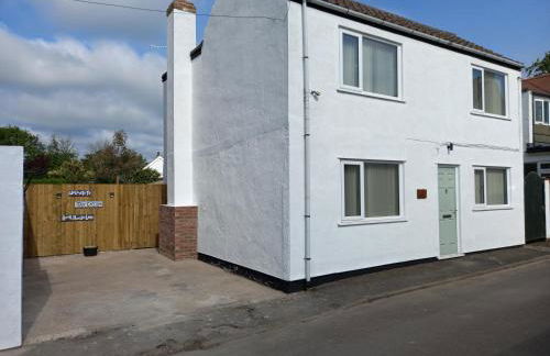 Pet Friendly Beautiful Detached Cottage close to Spurn Point, Easington and Withersea - Foto 1