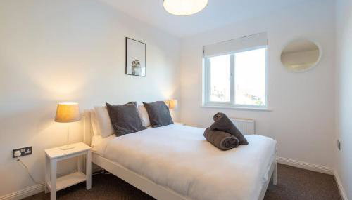 City centre 4 Bed house FREE parking walk to town - Foto 2