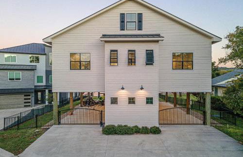 Immaculate Waterfront Family Home for 16 w Private Dock - Foto 120