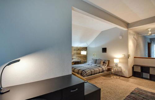 Large Home with Game Room, 4 Mi to Mississippi River - Foto 20