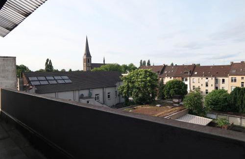 Livemore24 - Apartment 2 in Duisburg WLAN - Smart-TV - 24-7 Check-in und Küche - Photo 13