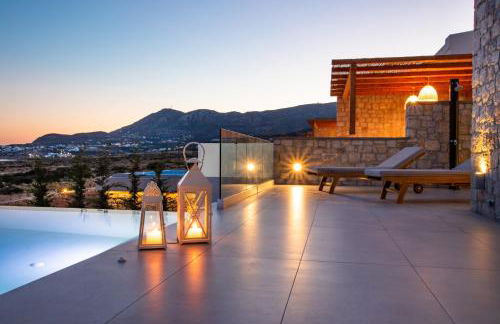 Aros Luxury Villas - Photo 8