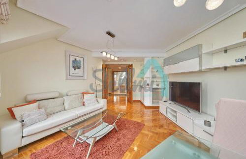 Ático Salesas - Parking gratuito - Foto 7