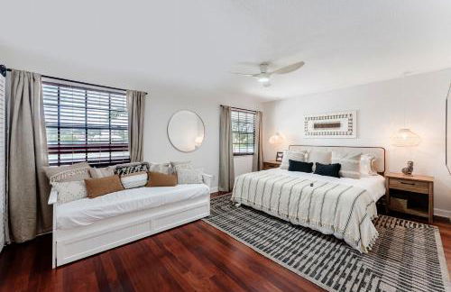 Waterfront Villa with Beach, Game Room, Cinema and Spa - Foto 21