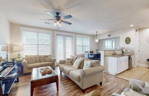 Pointe West Retreat Unit 302 - Photo 8