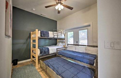 Modern Cedar Creek Lake Retreat with Panoramic View! - Foto 9