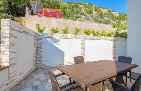 6 Bedroom Stunning Home In Lukovo - Foto 9