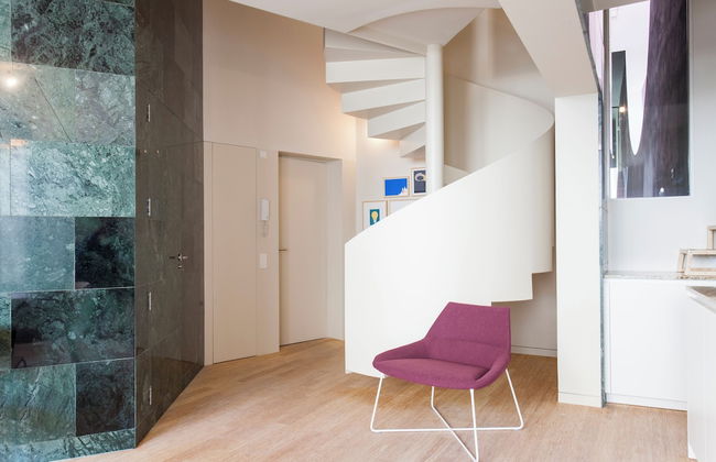 Aspasios City Oasis Apartments - Photo 4