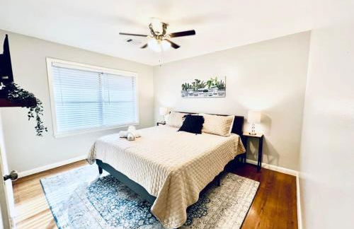 Entire 3 bedroom 1 and half bath home in Deer Park high speed wifi - Foto 16